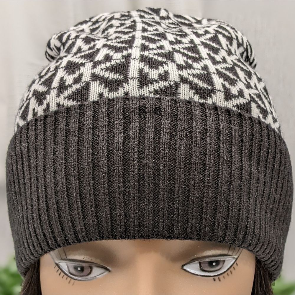 Michael Kors Authentic Allover Logo Black Winter Beanie Hat - Picture 2 of 6